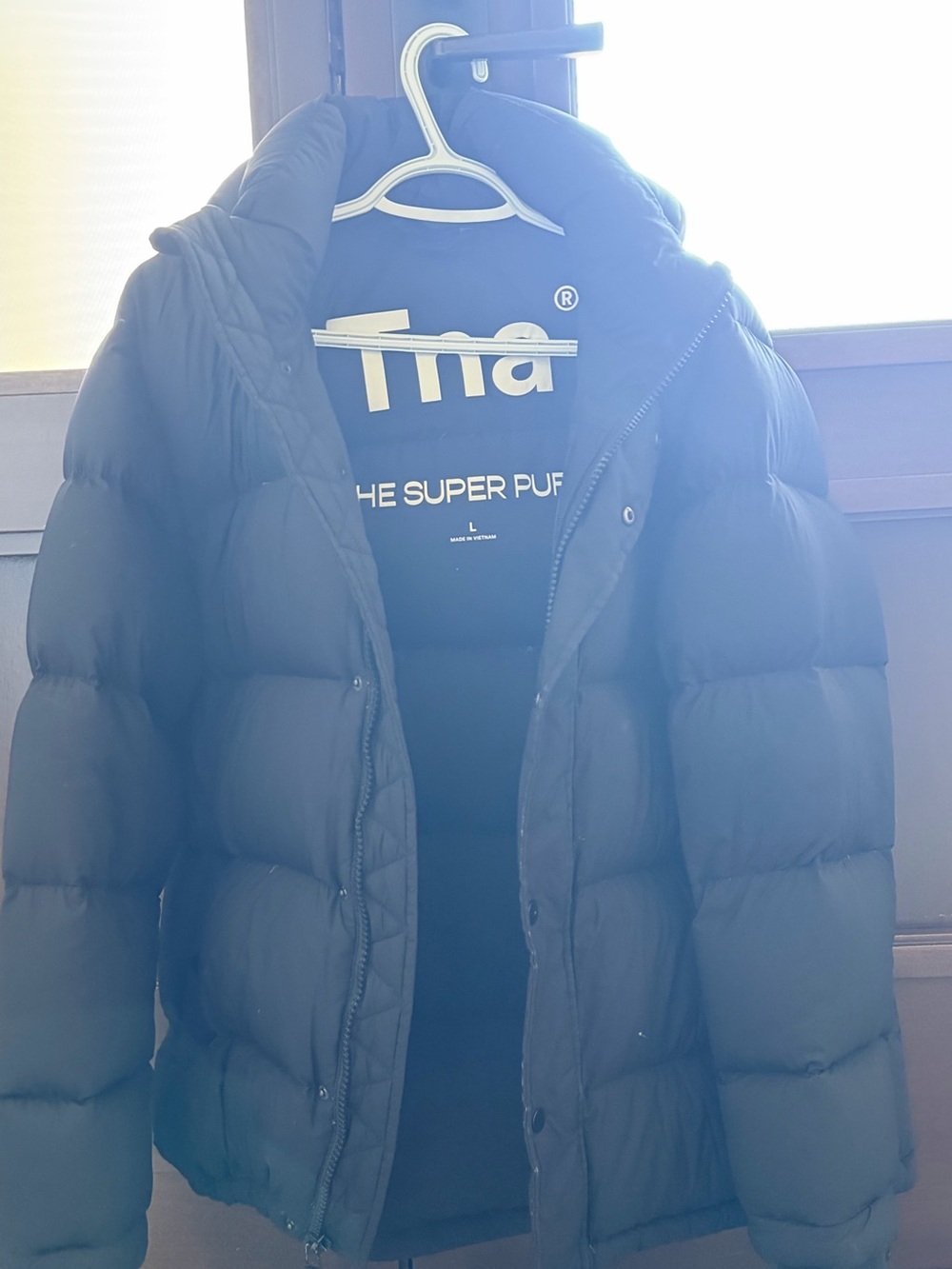 Aritzia Black Women's Puffer Jacket
